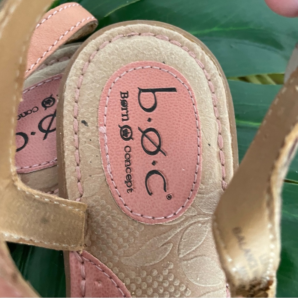 B.O.C Born Out Of Concept leather Blush Pink Nude Floral Flat Sandals Size 39/8 - Picture 13 of 16